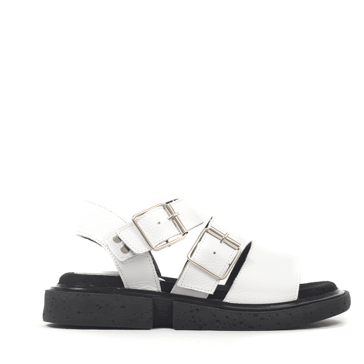 Tienda de zapatos Calzados Larra ☎ 943427223